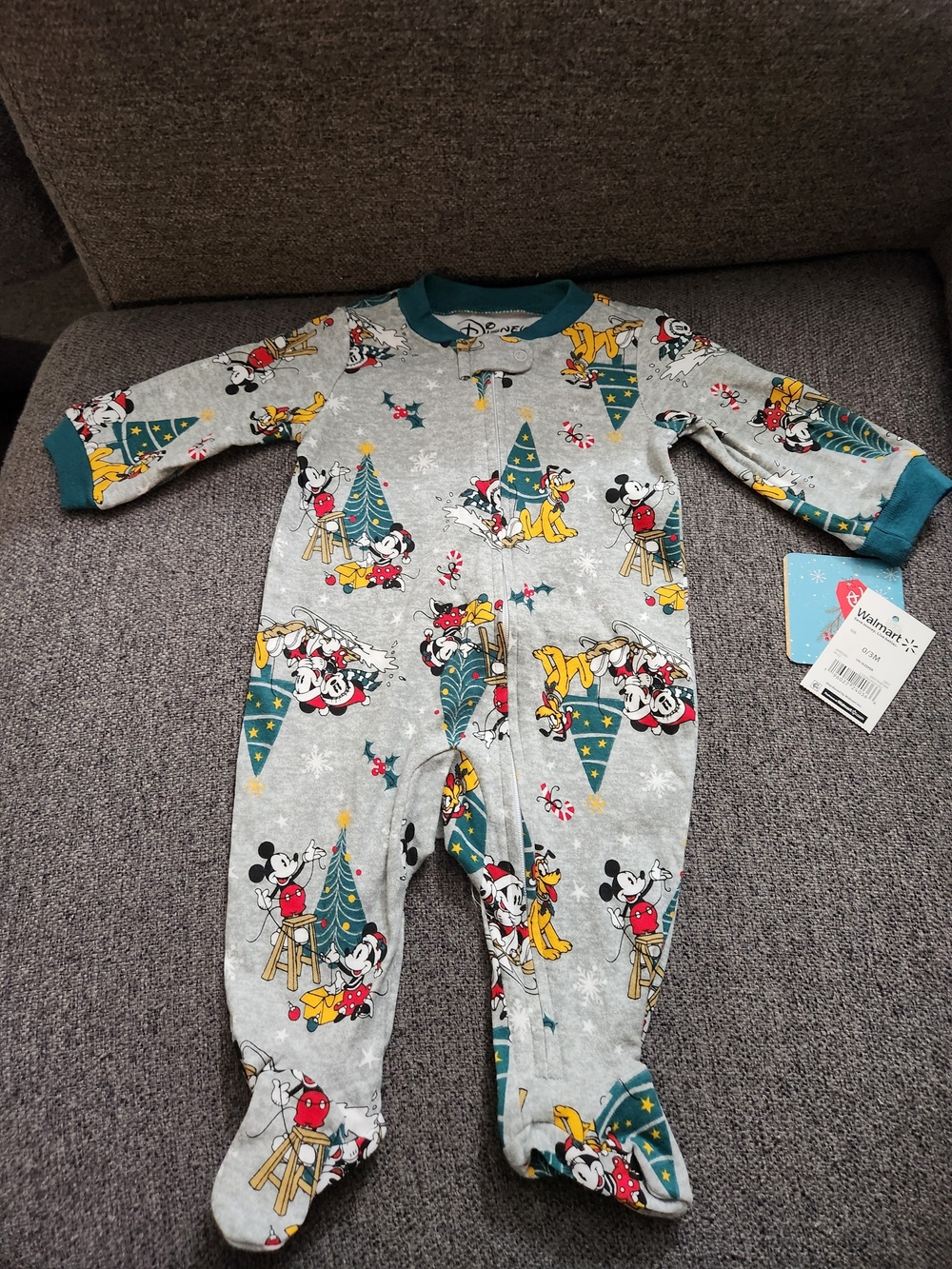 Disney Holiday Mickey & Friends Gray Footed One-Piece For Baby Size 0/3M